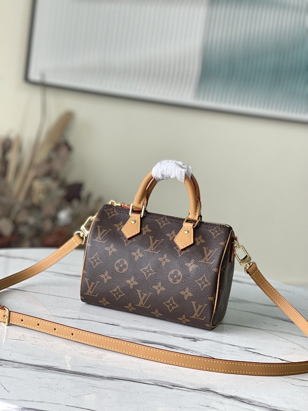 Bag L, photo 1