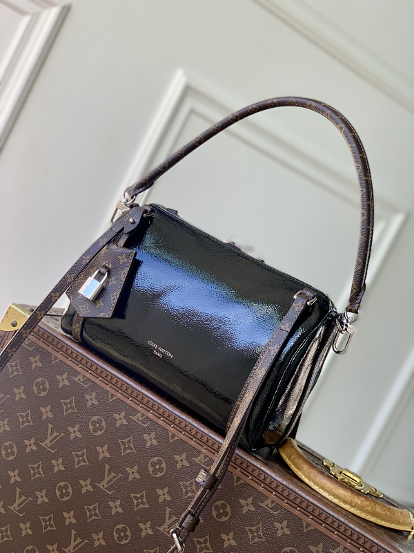 Bag L, photo 1