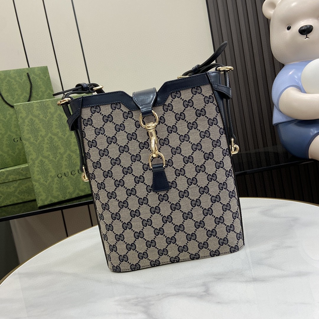 Bag G, photo 1