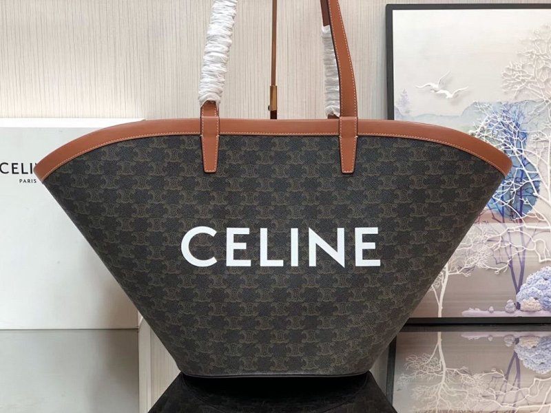 Bag C, photo 1