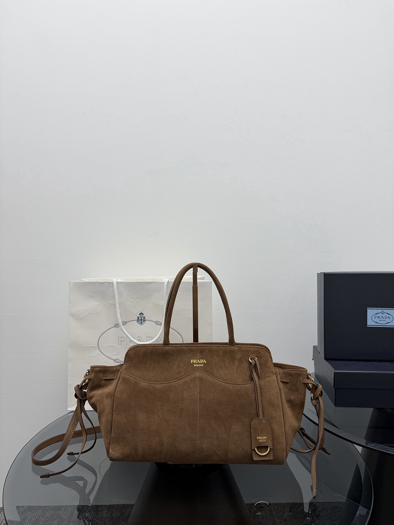 Bag P, photo 1