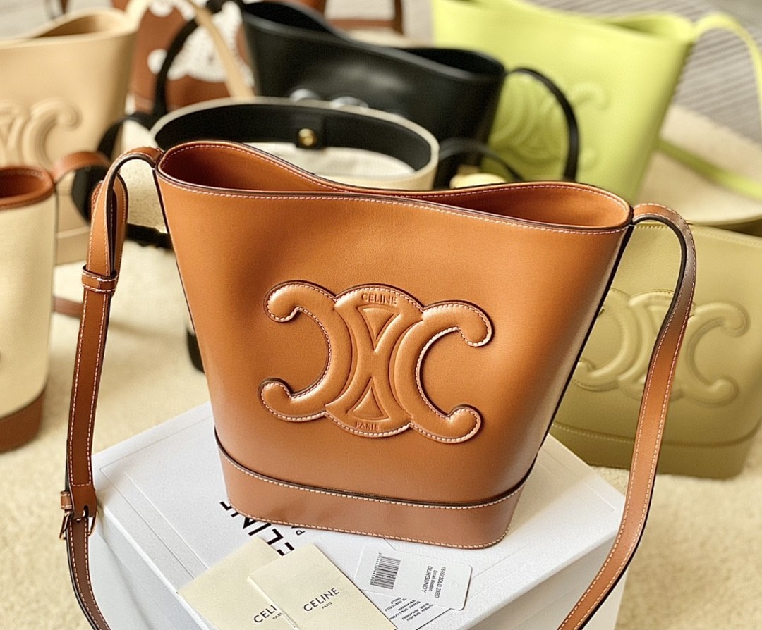 Bag C, photo 1