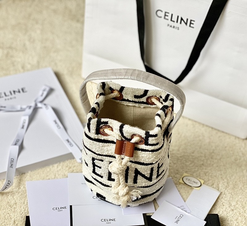 Bag C, photo 1