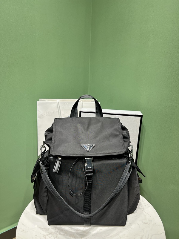 Bag P, photo 1