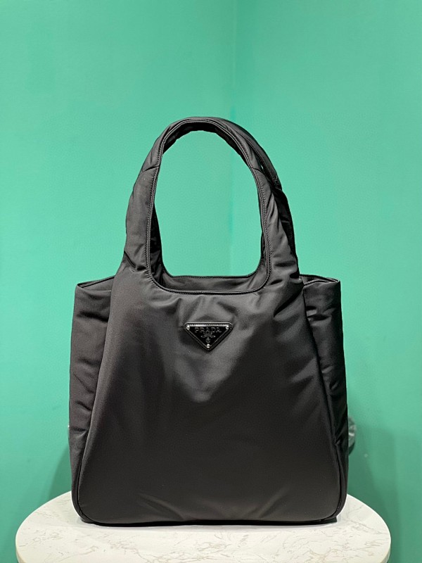 Bag P, photo 1