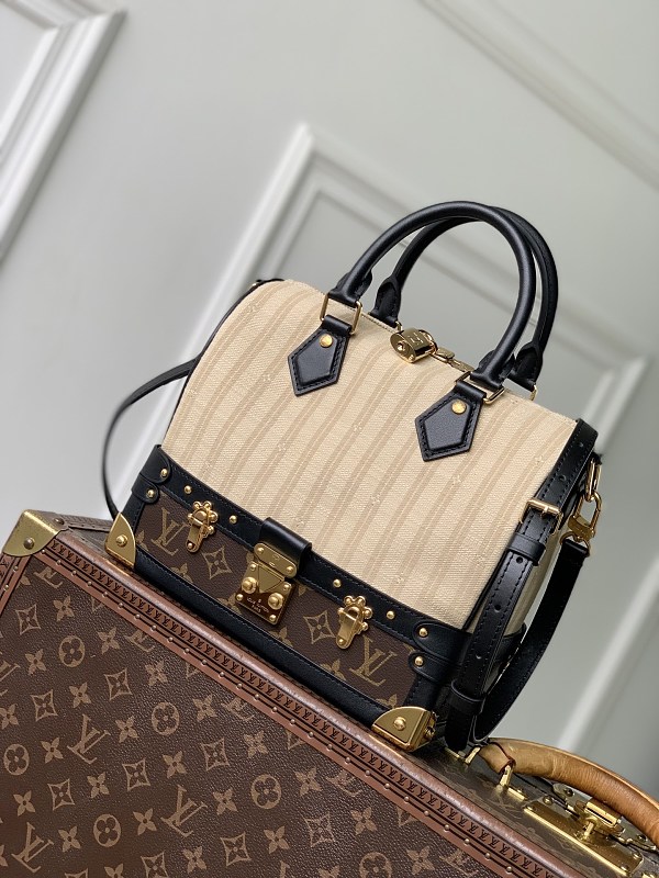 Bag L, photo 1