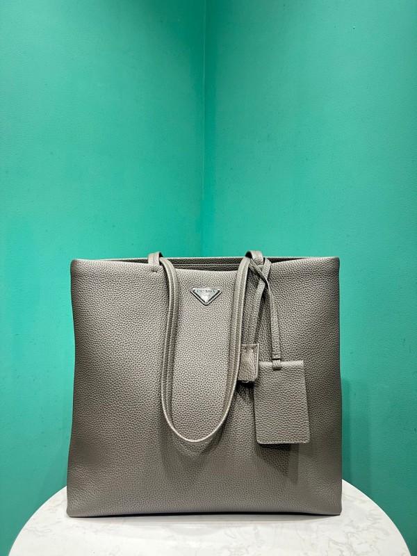 Bag P, photo 1