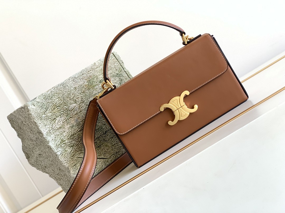 Bag C, photo 1