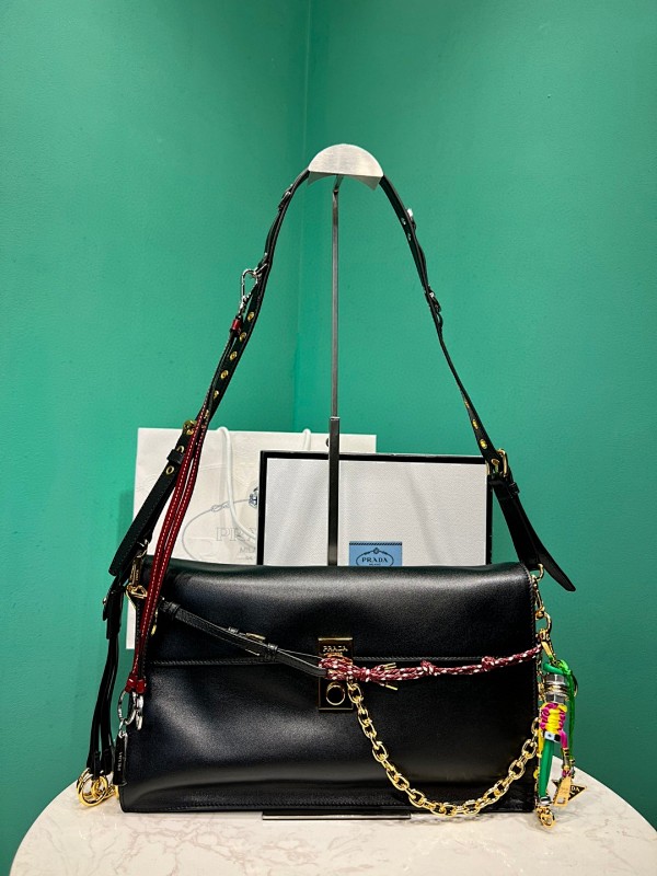 Bag P, photo 1