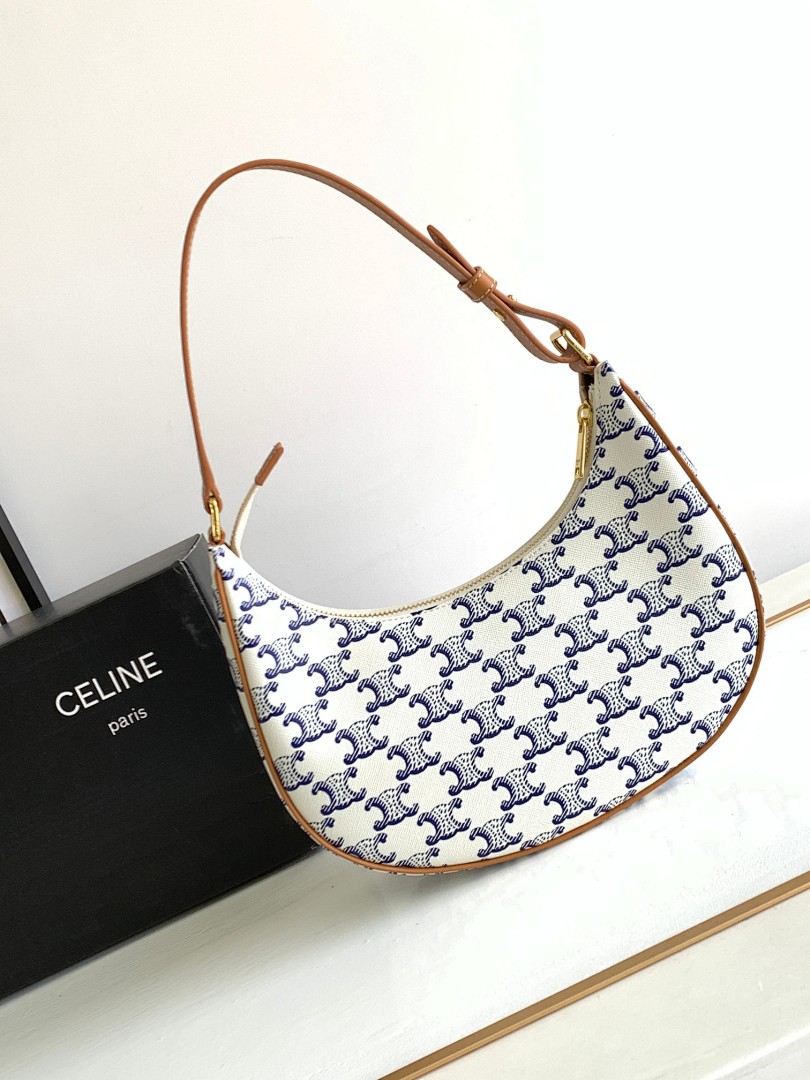 Bag C, photo 1