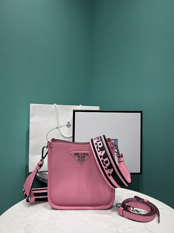 Bag P, photo 1