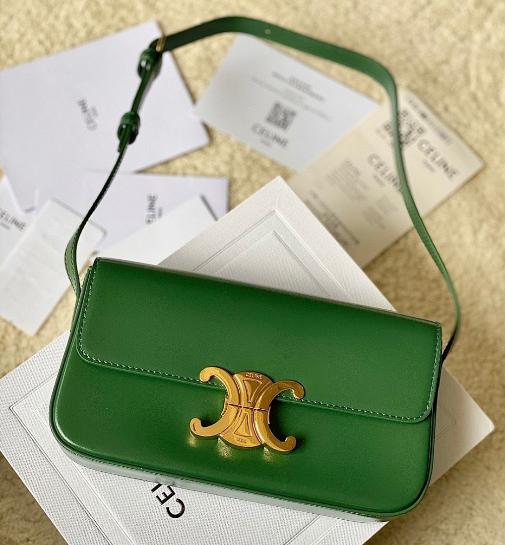 Bag C, photo 1