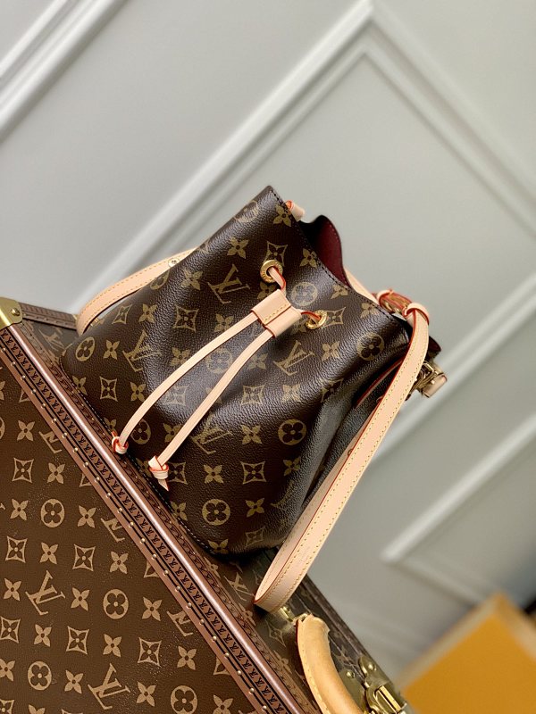Bag L, photo 1