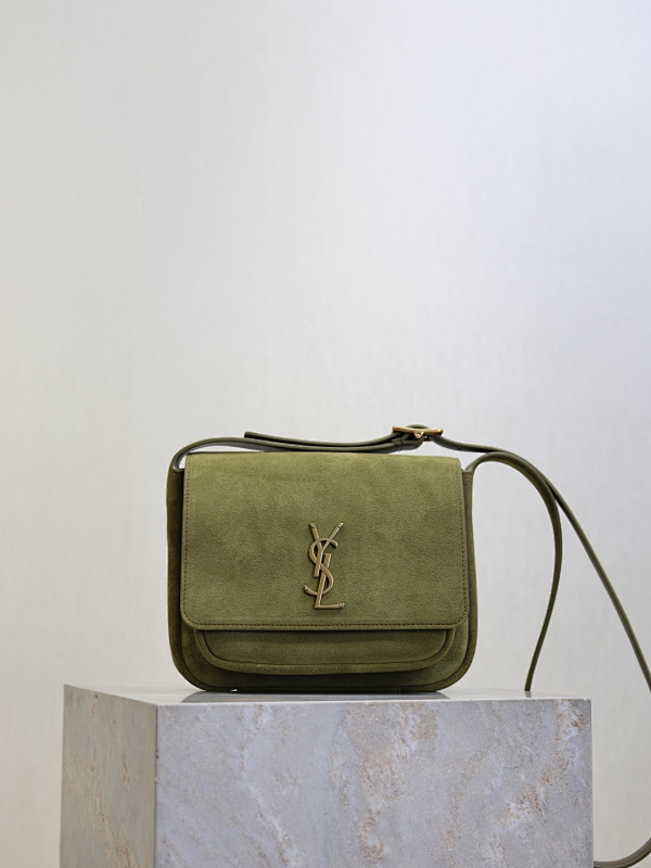 YS, photo 1