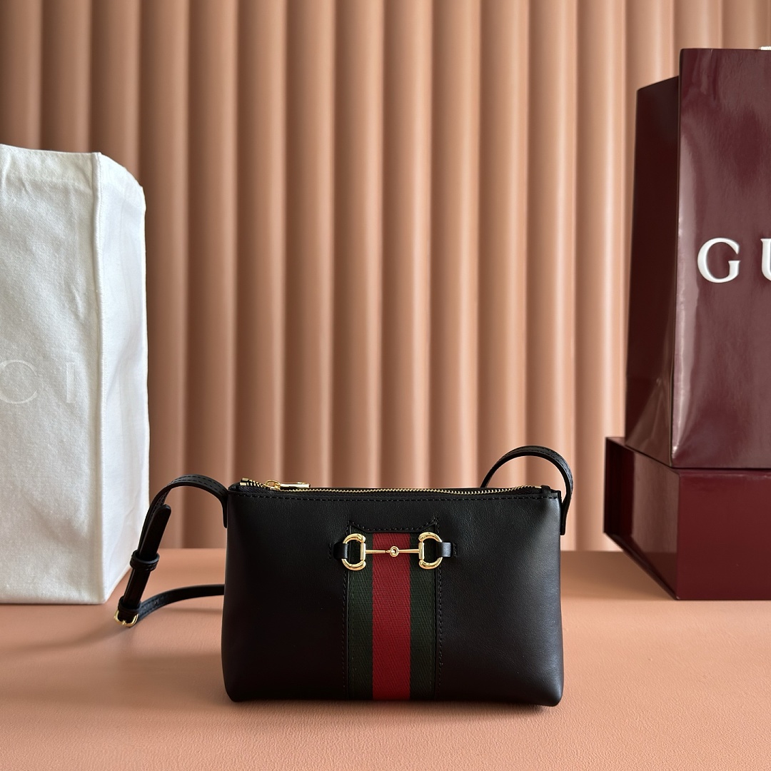 Bag G, photo 1
