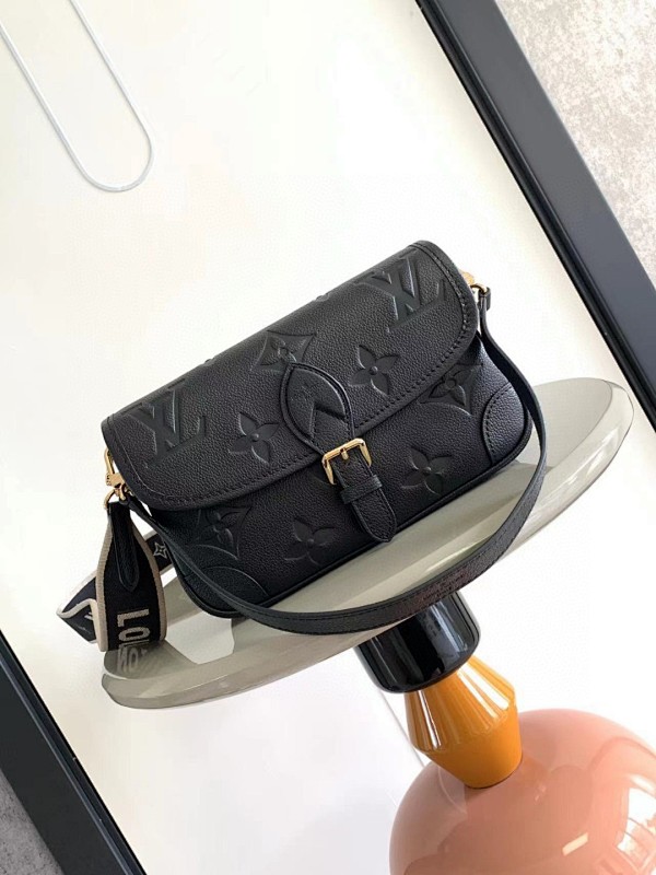 Bag L, photo 1