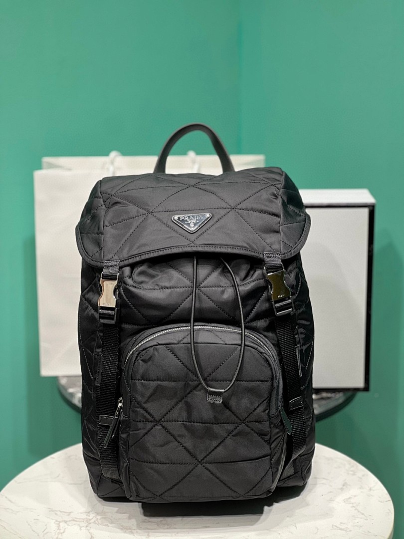 Bag P, photo 1