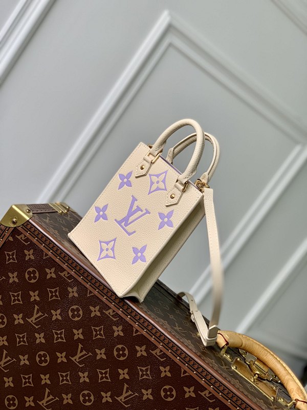 Bag L, photo 1