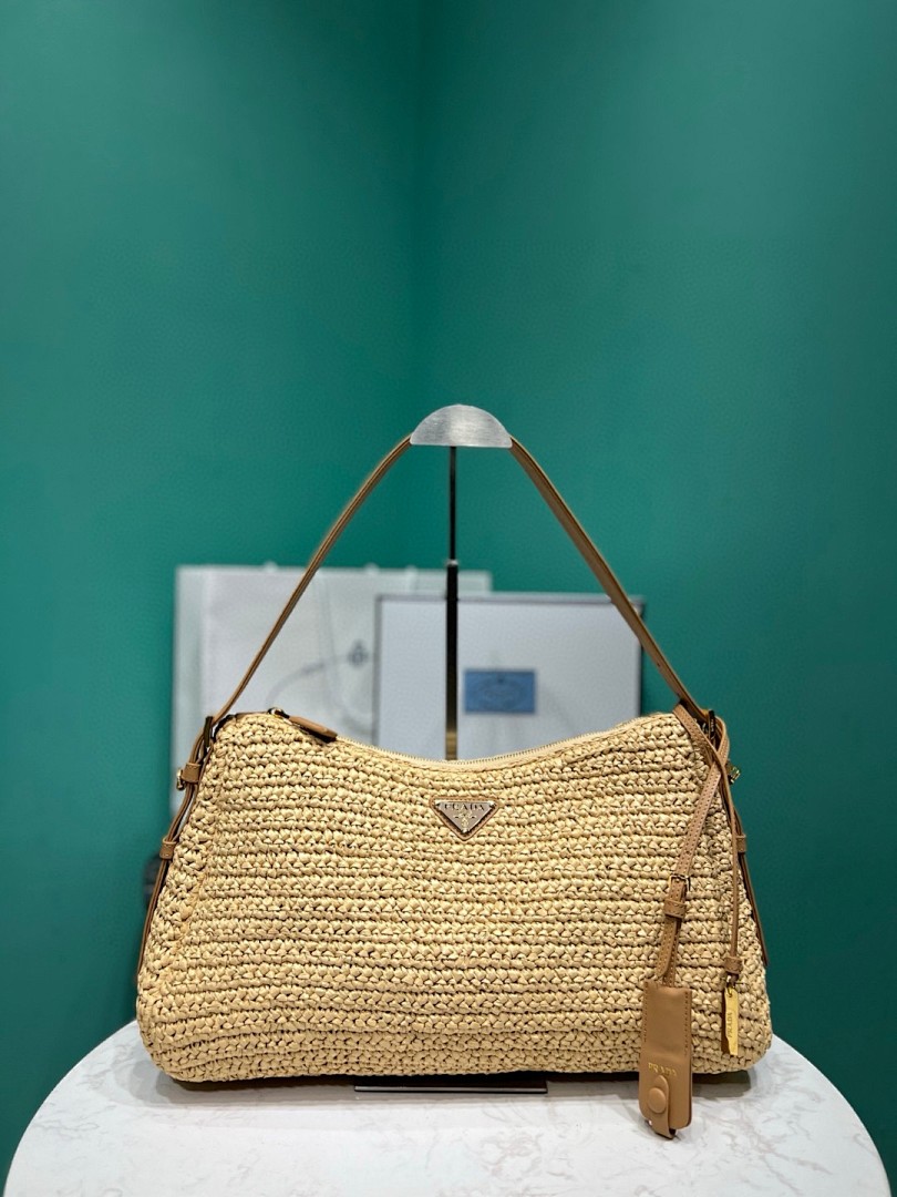 Bag P, photo 1
