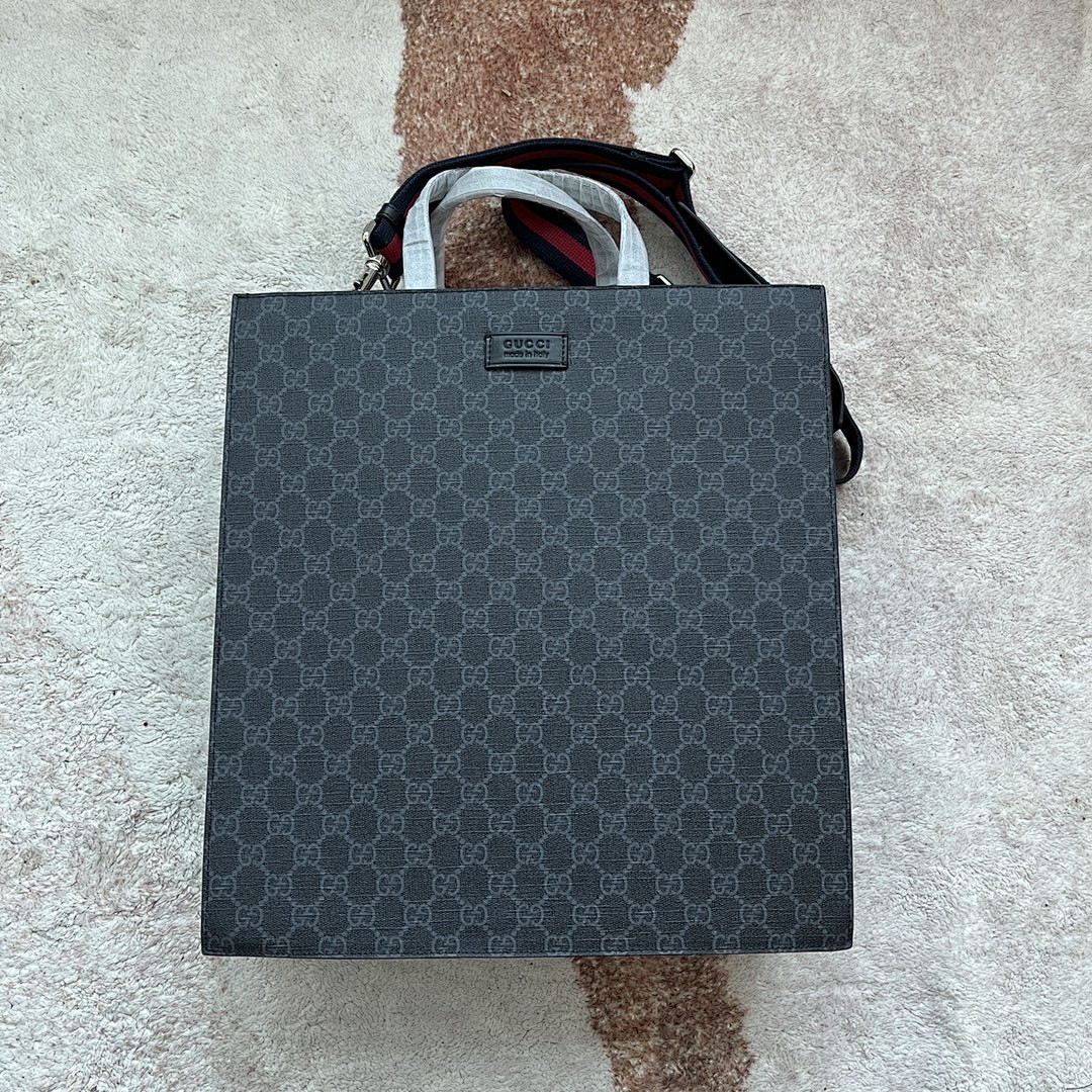 Bag G, photo 1