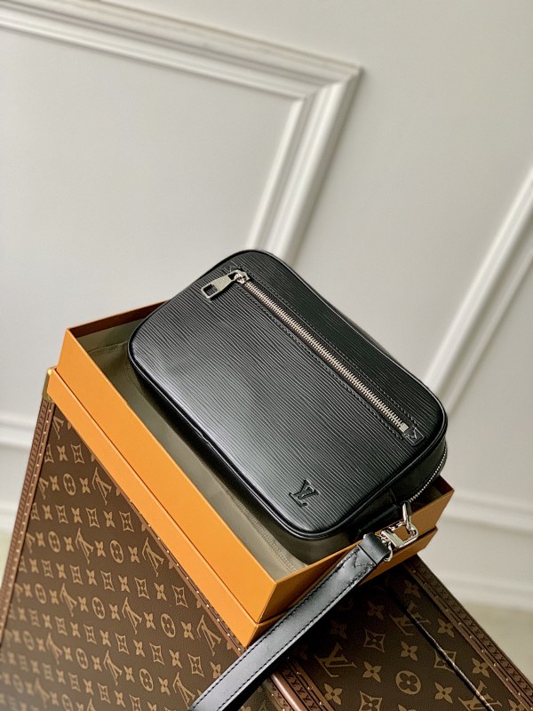 Bag 1, photo 1