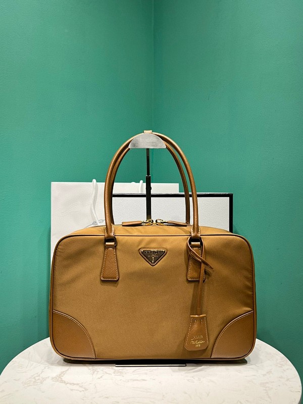 Bag P, photo 1