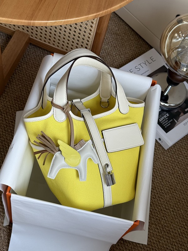 Bag HM, photo 1