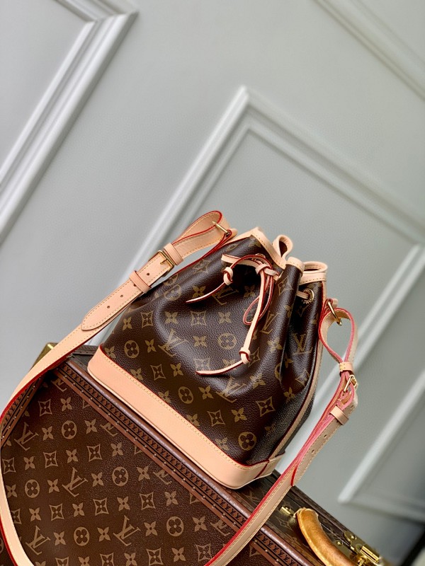 Bag L, photo 1