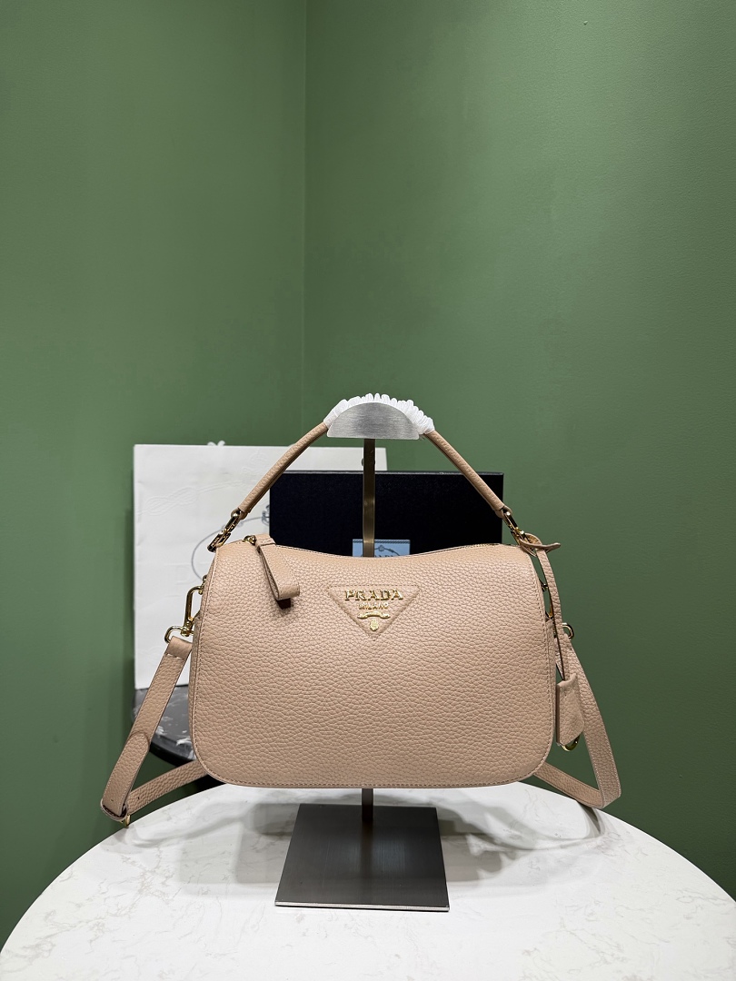 Bag P, photo 1