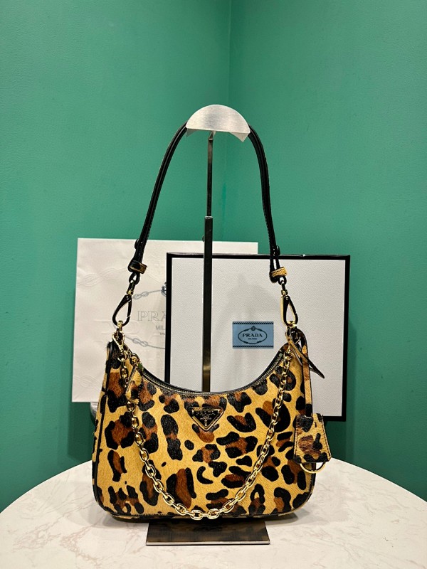 Bag P, photo 1