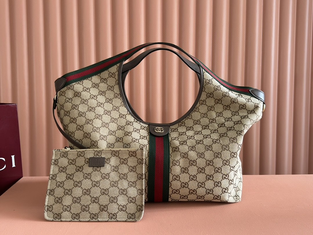 Bag G, photo 1