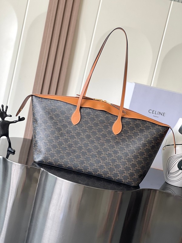 Bag C, photo 1