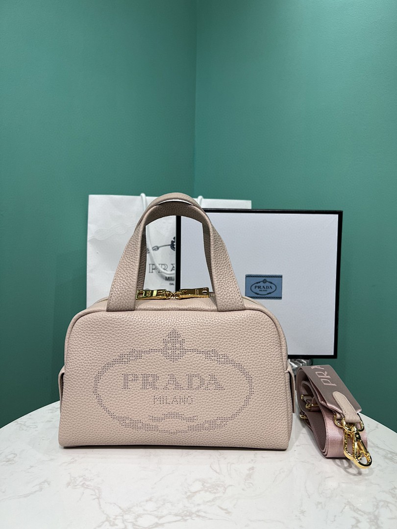Bag P, photo 1