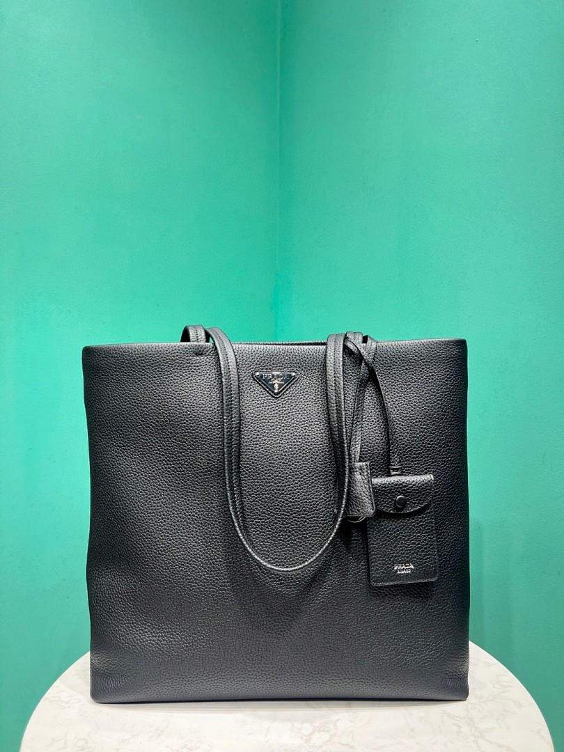 Bag P, photo 1