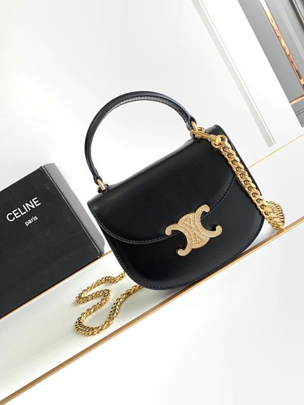 Bag C, photo 1