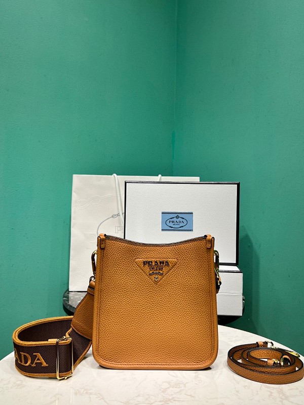 Bag P, photo 1