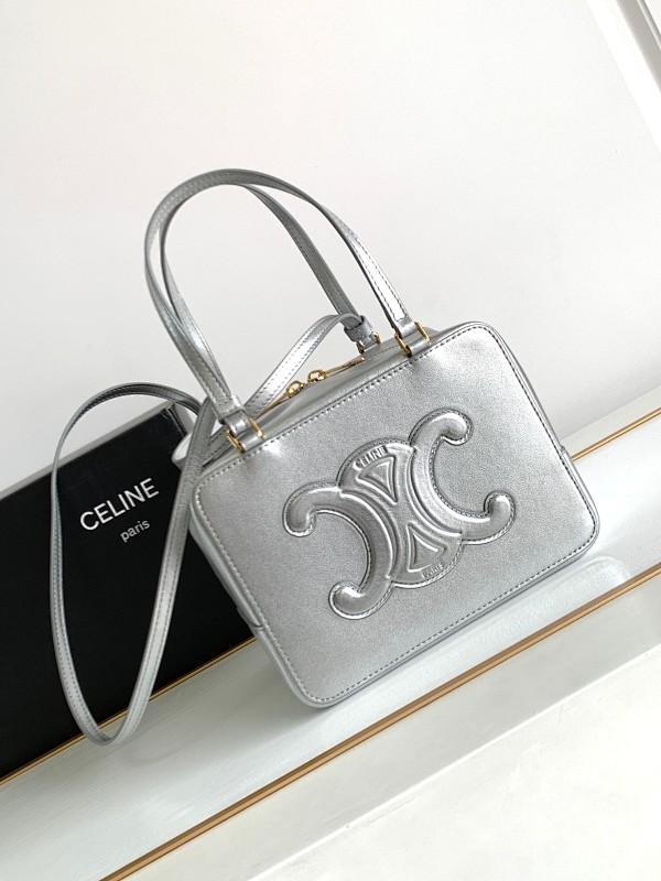 Bag C, photo 1