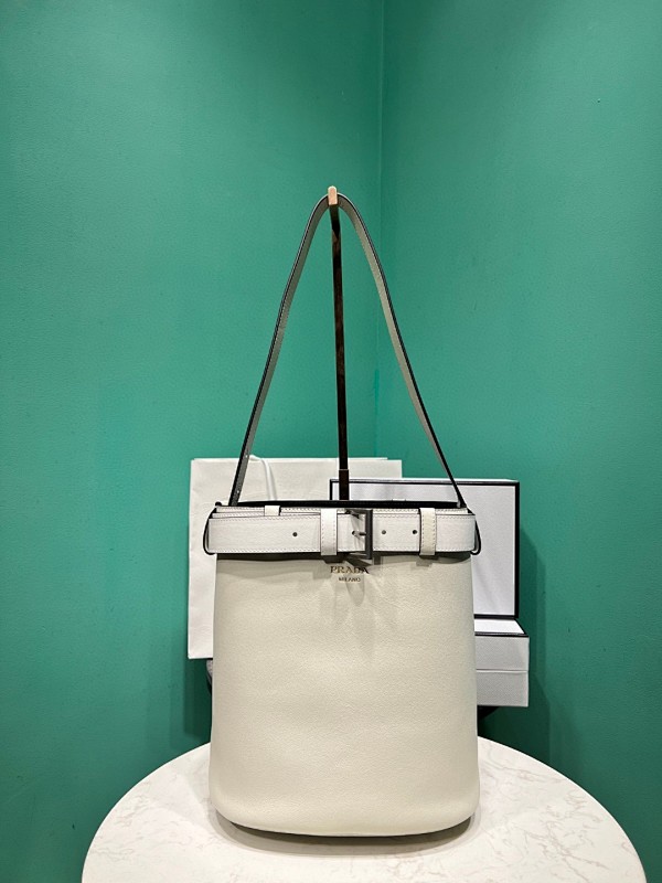 Bag P, photo 1
