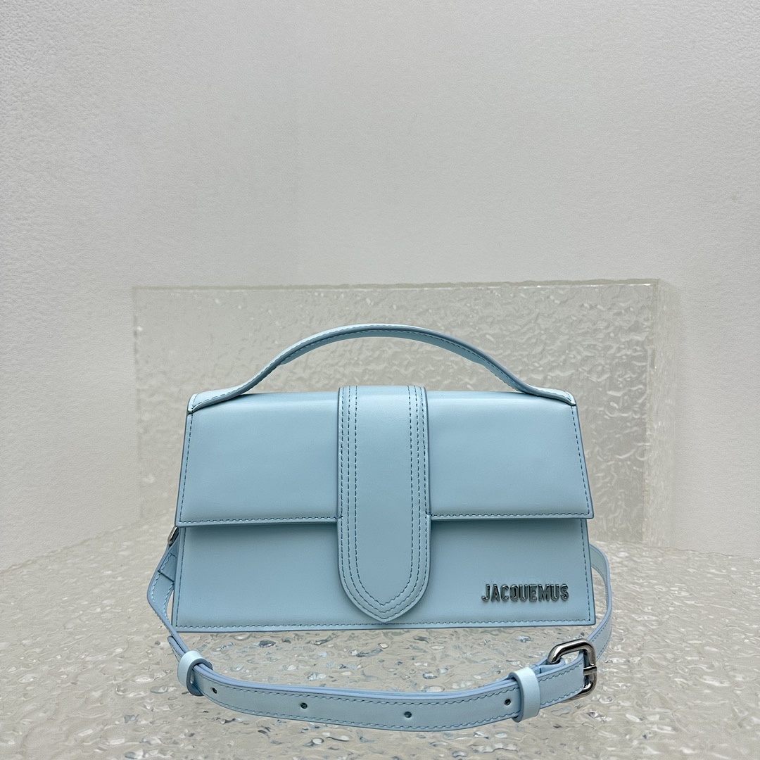 Other J, photo 1