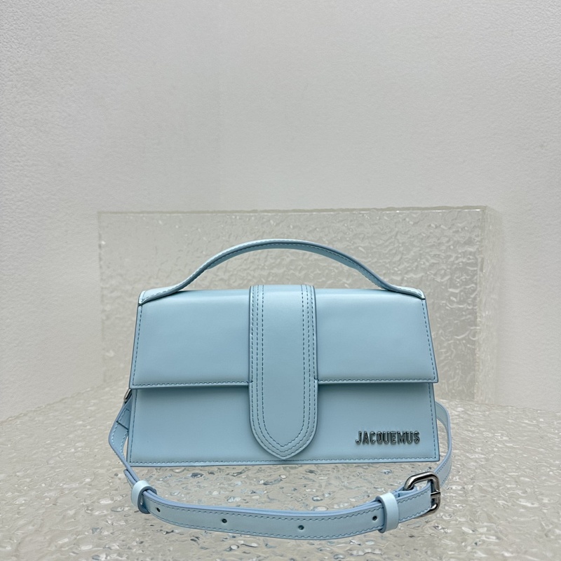 Other J, photo 1