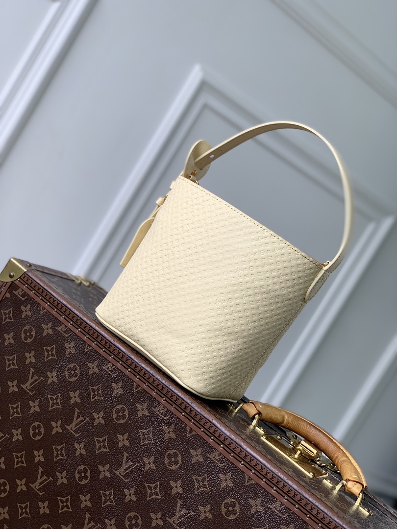 Bag L, photo 1