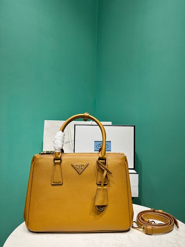 Bag P, photo 1