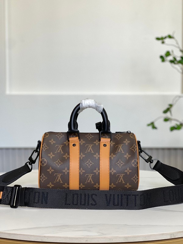 Bag L, photo 1