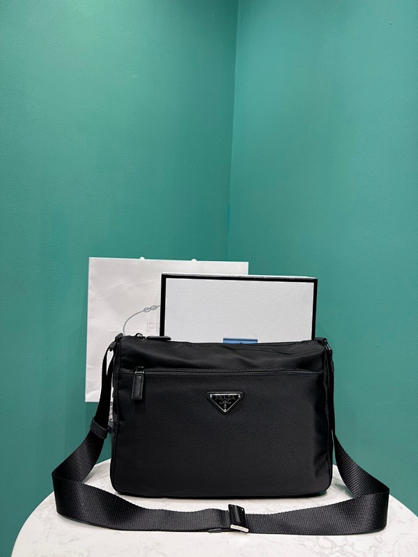 Bag P, photo 1