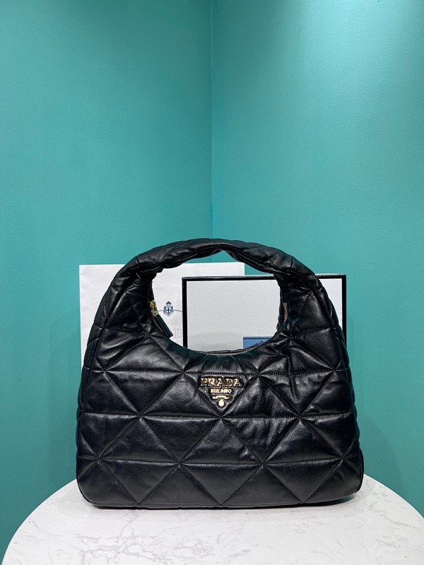 Bag P, photo 1