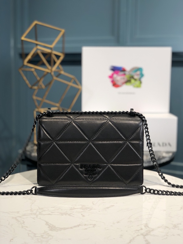 Bag P, photo 1