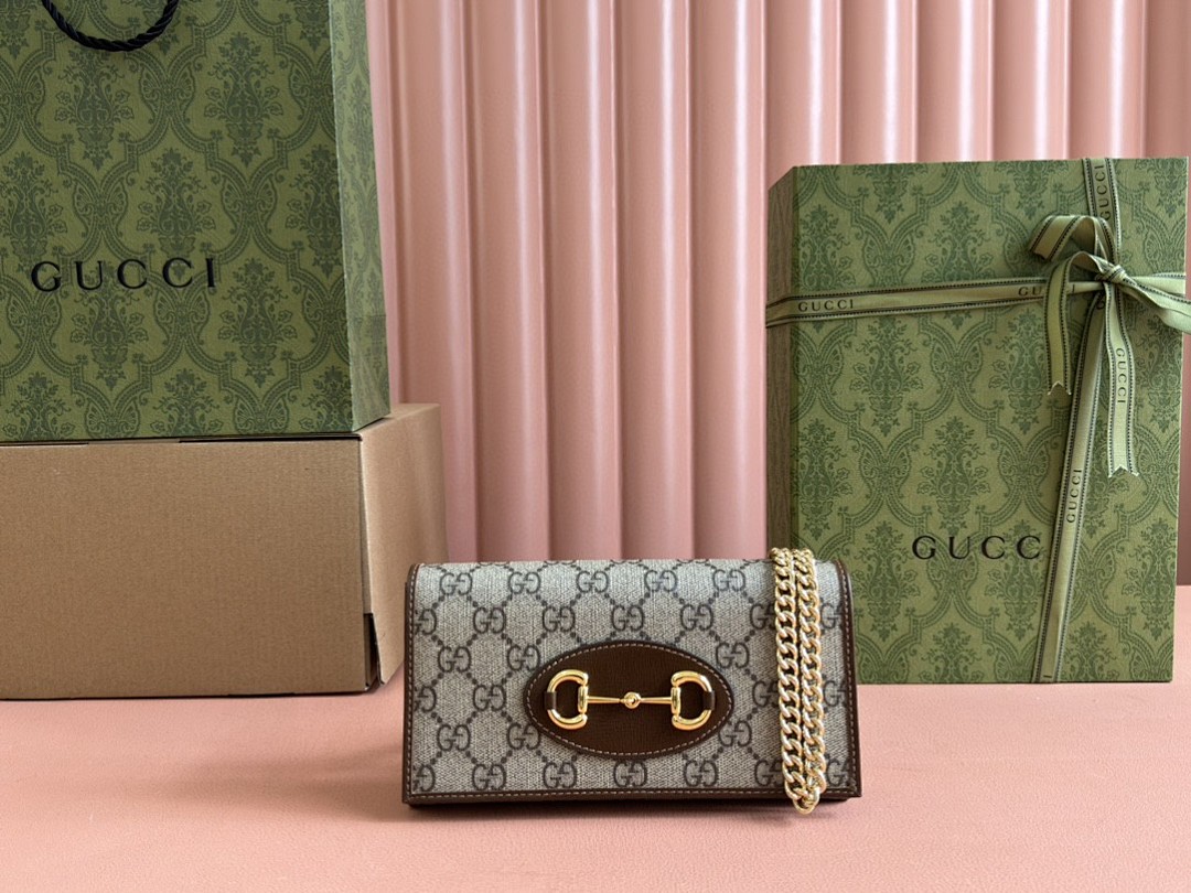 Bag G, photo 1