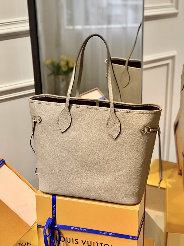 Bag 1V, photo 1