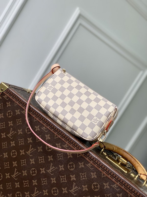 Bag L, photo 1