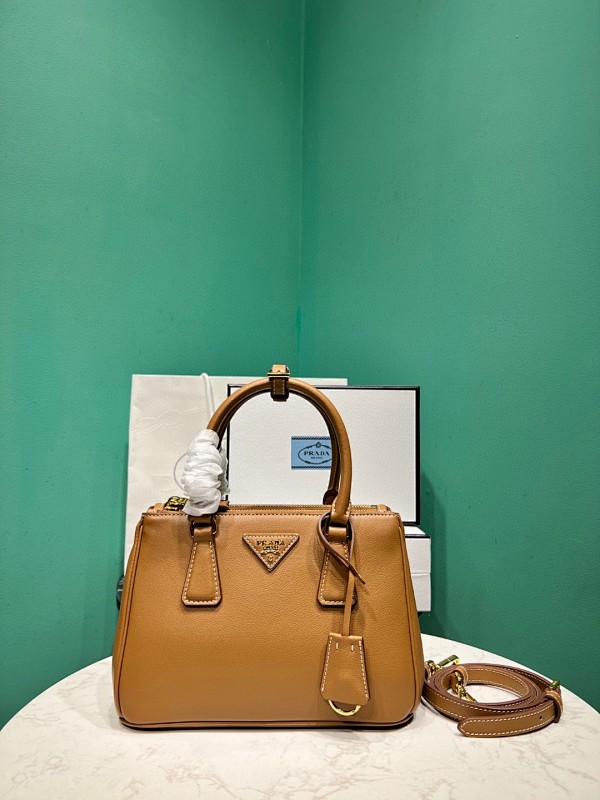 Bag P, photo 1